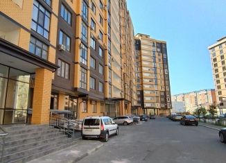 Сдается в аренду двухкомнатная квартира, 50 м2, Махачкала, Хивская улица, 6, Ленинский район