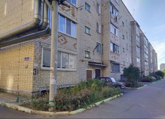 Продам двухкомнатную квартиру, 51 м2, Людиново, улица 3-го Интернационала, 31