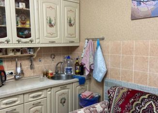 Продам 1-комнатную квартиру, 38 м2, посёлок Строитель, микрорайон Северный, 17