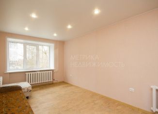 Продажа 1-комнатной квартиры, 29.6 м2, Тюмень, Центральный округ, улица Ватутина, 14