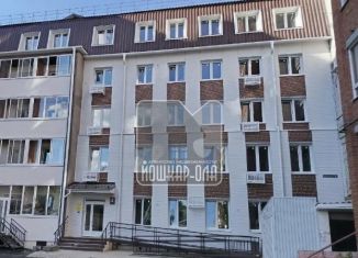 Продам 3-ком. квартиру, 81 м2, Йошкар-Ола, Пролетарская улица, 9Б