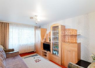 Продается 2-комнатная квартира, 46.2 м2, Омск, улица Лукашевича, 15Б, Кировский округ