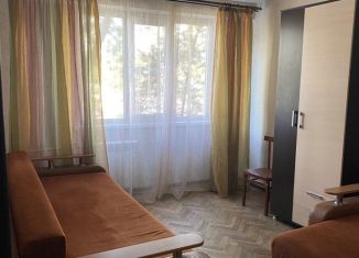 Сдача в аренду 2-ком. квартиры, 50 м2, Сочи, улица Роз, 82, микрорайон Центральный