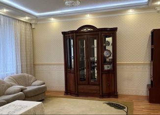 Сдается в аренду 3-ком. квартира, 90 м2, Златоуст, улица Карла Маркса, 2