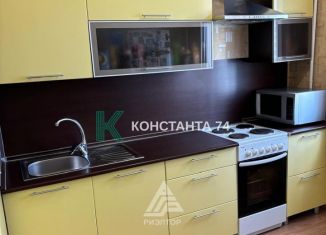 Продаю 2-комнатную квартиру, 52.9 м2, Челябинск, улица Курчатова, 25