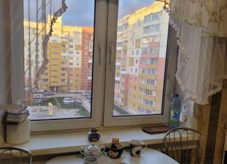 Аренда 1-ком. квартиры, 42 м2, Новосибирск, Спортивная улица, 15, метро Площадь Маркса