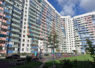 Продам однокомнатную квартиру, 35.1 м2, Мурино, Петровский бульвар, 14к3