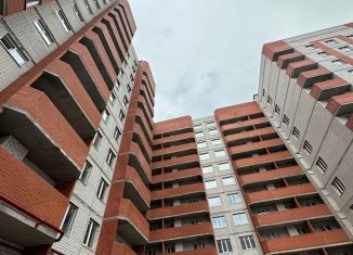 Продается трехкомнатная квартира, 83.9 м2, Курск, 2-я Агрегатная улица, 57