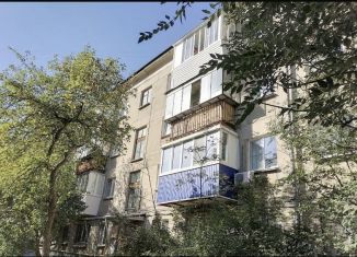 Продам 3-ком. квартиру, 56 м2, Челябинская область, улица имени Газеты Правда, 29