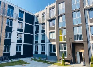 Продажа 2-ком. квартиры, 55 м2, Калининградская область, улица Сержанта Мишина, 81к3