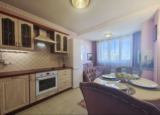 Продажа 2-ком. квартиры, 64 м2, Московский, 3-й микрорайон, 6