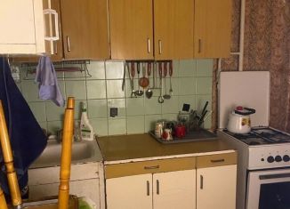 Сдача в аренду трехкомнатной квартиры, 52 м2, Москва, Оренбургская улица, 13к2, метро Косино