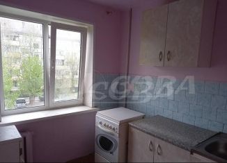 2-комнатная квартира в аренду, 43 м2, Тюмень, улица Пермякова, 18