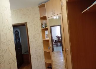 Сдается 2-ком. квартира, 54 м2, Волгоград, улица Пономарёва, 11