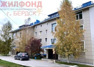 Сдам 1-ком. квартиру, 34.7 м2, Бердск, улица Ясная Поляна, 12