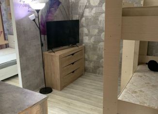 Сдам в аренду комнату, 18 м2, Таганрог, улица Комарова, 4-2