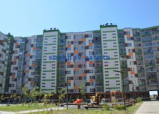 Продаю 3-ком. квартиру, 70.1 м2, посёлок Шушары, Старорусский проспект, 11