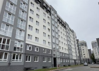 Продам 2-ком. квартиру, 69 м2, Калининград, Ленинградский район