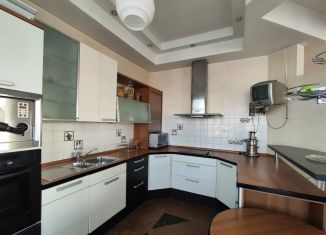 3-ком. квартира на продажу, 148 м2, Москва, СЗАО, улица Маршала Бирюзова, 32к1