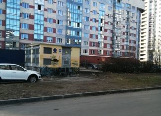 Продаю 3-комнатную квартиру, 90 м2, Санкт-Петербург, Красносельский район, улица Доблести, 17к2