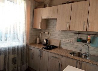 Сдаю в аренду 1-ком. квартиру, 30 м2, Омск, Тимуровский проезд, 4