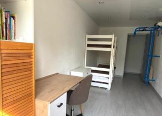 Продается 3-комнатная квартира, 56 м2, Республика Башкортостан, улица Пархоменко, 106/1