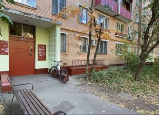 Продажа трехкомнатной квартиры, 56.3 м2, Москва, улица Молостовых, 15к2, район Ивановское