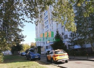 Продается 2-ком. квартира, 58 м2, Балашиха, улица Калинина, 2В