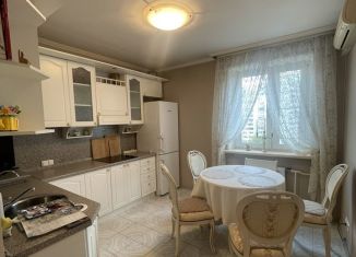 Аренда трехкомнатной квартиры, 75.1 м2, Москва, Суздальская улица, 10к2, метро Выхино