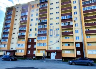 Продаю 2-комнатную квартиру, 49.2 м2, Копейск, улица Жданова, 1А