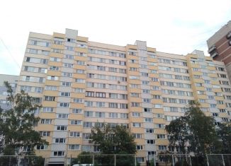 Продается трехкомнатная квартира, 64.7 м2, Санкт-Петербург, улица Маршала Казакова, 10к1, муниципальный округ Красненькая Речка