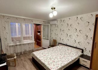 Сдается 1-ком. квартира, 40 м2, Ставропольский край, улица Горького