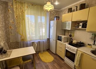 Сдаю в аренду 2-комнатную квартиру, 54 м2, Алтайский край, Ленинградская улица, 55