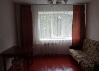 Сдаю в аренду комнату, 18 м2, Курган, Станционная улица, 50