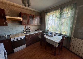 Продажа 3-ком. квартиры, 70 м2, Кисловодск, улица Марцинкевича, 72