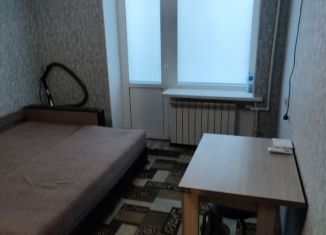 Сдам в аренду 1-ком. квартиру, 30 м2, Шахты, проезд Микрорайон Горняк, 23