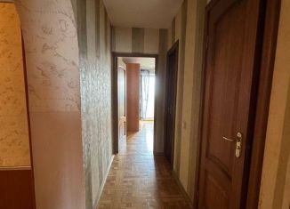 Сдам в аренду 3-ком. квартиру, 70 м2, Уфа, улица Достоевского, 137