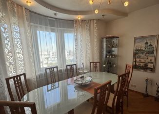 Продается четырехкомнатная квартира, 120 м2, Москва, улица Каховка, 18к1, метро Севастопольская