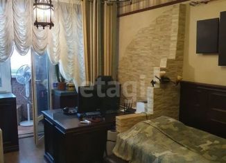 Трехкомнатная квартира на продажу, 105 м2, Екатеринбург, улица Токарей, 68