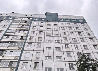 Продажа четырехкомнатной квартиры, 87 м2, Санкт-Петербург, улица Шаврова, 27, метро Комендантский проспект