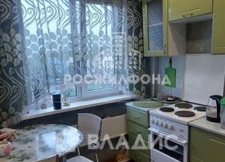 Продам 1-ком. квартиру, 30.7 м2, Чита, 1-й микрорайон, 14