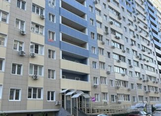 Продам 1-комнатную квартиру, 38 м2, Краснодар, Российская улица, 267к2, ЖК Оникс