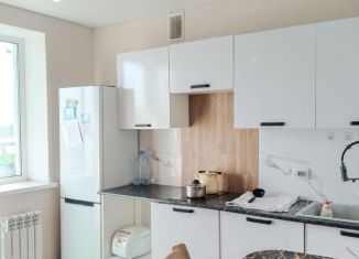 Двухкомнатная квартира на продажу, 46.4 м2, поселок городского типа Стройкерамика, Молодогвардейская улица, 19