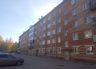 Продам 2-ком. квартиру, 47 м2, Кемеровская область, улица Обручева, 22