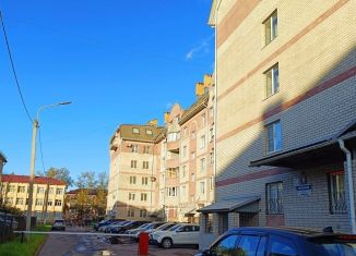 Продажа 2-ком. квартиры, 68 м2, Новгородская область, Воскресенский бульвар, 10к1