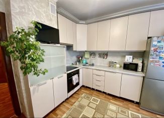 Продается 2-комнатная квартира, 58.6 м2, Курск, проспект Анатолия Дериглазова, 21