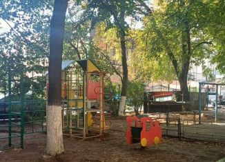 Продается 2-ком. квартира, 40 м2, Ростов-на-Дону, улица Максима Горького, 185