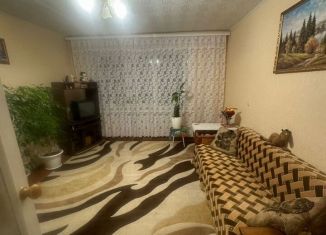 Сдам в аренду 3-комнатную квартиру, 55 м2, Кузнецк, улица Белинского, 1