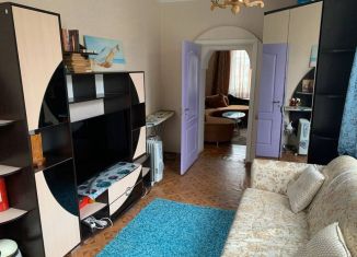 Продается 2-ком. квартира, 54 м2, Калининград, улица Минина и Пожарского, 10