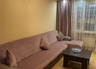 Сдам в аренду 3-комнатную квартиру, 75 м2, Тула, Новомосковская улица, 23